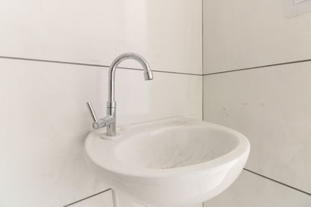 Apartamento para alugar com 32m², 1 quarto e sem vaga Apartamento para alugar com 32m², 1 quarto e sem vagaBanheiro