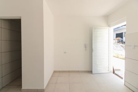 Sala e Cozinha  de apartamento para alugar com 1 quarto, 32m² em Penha de França, São Paulo