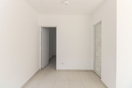 Sala e Cozinha de apartamento para alugar com 1 quarto, 32m² em Penha de França, São Paulo