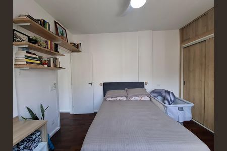 Quarto  de apartamento para alugar com 2 quartos, 65m² em Flamengo, Rio de Janeiro