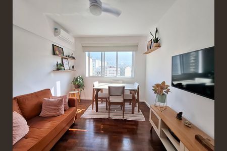 Apartamento para alugar com 65m², 2 quartos e 1 vagaSala