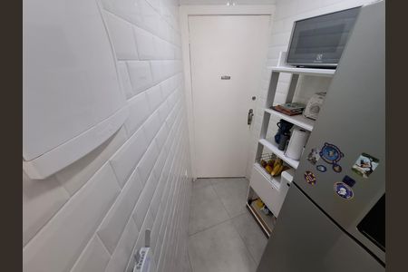 Apartamento para alugar com 65m², 2 quartos e 1 vagaCozinha 