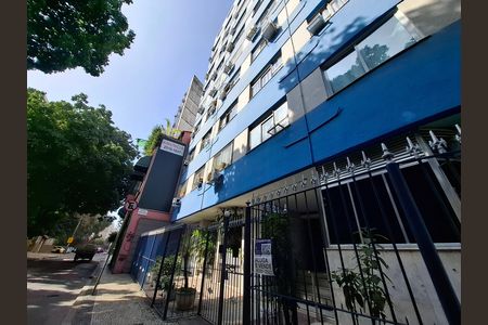Apartamento para alugar com 65m², 2 quartos e 1 vagaFachada 