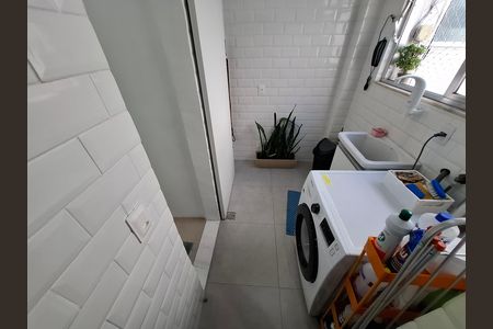 Apartamento para alugar com 65m², 2 quartos e 1 vagaÁrea de serviço 