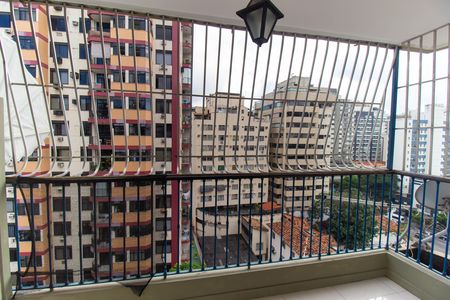 Apartamento à venda com 102m², 3 quartos e 1 vaga Apartamento à venda com 102m², 3 quartos e 1 vagaVista da Sala