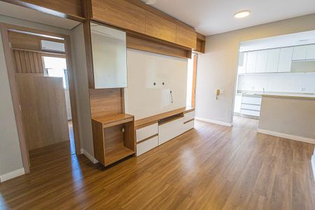 Sala de apartamento à venda com 2 quartos, 75m² em Paquetá, Belo Horizonte
