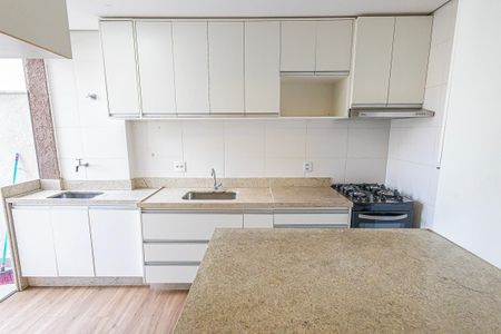 Cozinha de apartamento à venda com 2 quartos, 75m² em Paquetá, Belo Horizonte