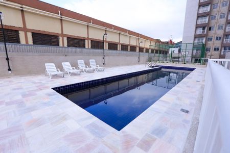 Apartamento para alugar com 37m², 2 quartos e sem vaga Apartamento para alugar com 37m², 2 quartos e sem vagaPiscina