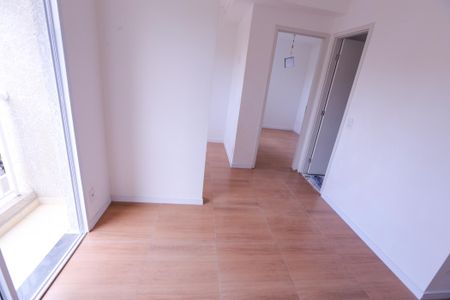 Apartamento para alugar com 37m², 2 quartos e sem vaga Apartamento para alugar com 37m², 2 quartos e sem vagaSala