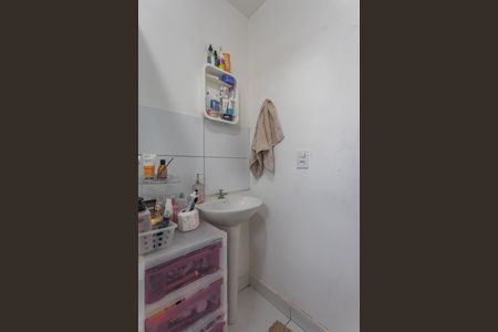 Apartamento para alugar com 38m², 2 quartos e 1 vaga Apartamento para alugar com 38m², 2 quartos e 1 vagaBanheiro