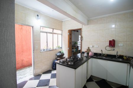 Casa para alugar com 300m², 3 quartos e 1 vaga Casa para alugar com 300m², 3 quartos e 1 vagaCOZINHA