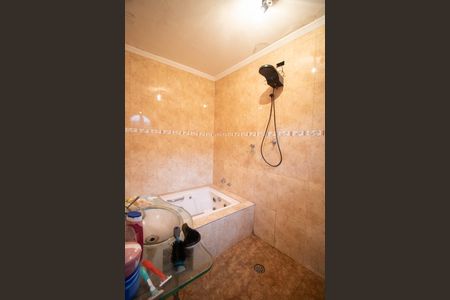 Casa para alugar com 300m², 3 quartos e 1 vaga Casa para alugar com 300m², 3 quartos e 1 vagaBANHEIRO DA SUÍTE 3