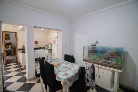Casa para alugar com 300m², 3 quartos e 1 vaga Casa para alugar com 300m², 3 quartos e 1 vagaCOZINHA