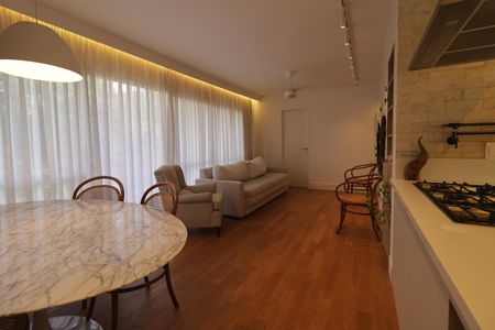 Sala de apartamento à venda com 3 quartos, 108m² em Vila Mariana, São Paulo