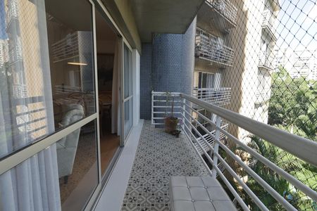 Apartamento à venda com 108m², 3 quartos e 2 vagasVaranda da Sala