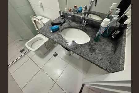 Apartamento para alugar com 34m², 2 quartos e sem vaga Apartamento para alugar com 34m², 2 quartos e sem vagaBanheiro