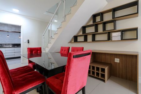 Casa para alugar com 116m², 3 quartos e 2 vagas Casa para alugar com 116m², 3 quartos e 2 vagasSala