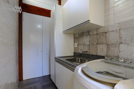Casa para alugar com 116m², 3 quartos e 2 vagas Casa para alugar com 116m², 3 quartos e 2 vagasÁrea de Serviço