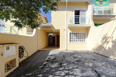 Casa para alugar com 116m², 3 quartos e 2 vagas Casa para alugar com 116m², 3 quartos e 2 vagasGaragem