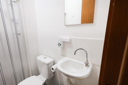 Apartamento para alugar com 42m², 2 quartos e 1 vaga Apartamento para alugar com 42m², 2 quartos e 1 vagaBanheiro