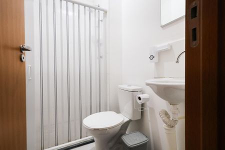 Apartamento para alugar com 42m², 2 quartos e 1 vaga Apartamento para alugar com 42m², 2 quartos e 1 vagaBanheiro