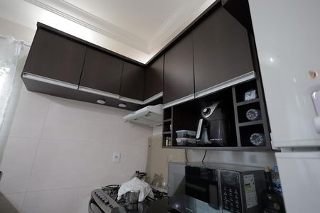 Casa à venda com 226m², 4 quartos e 2 vagas Casa à venda com 226m², 4 quartos e 2 vagasCozinha