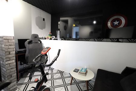 Casa à venda com 226m², 4 quartos e 2 vagas Casa à venda com 226m², 4 quartos e 2 vagasQuarto 4