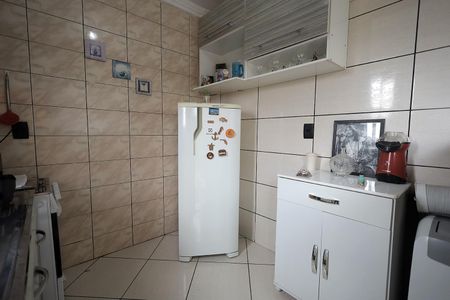 Casa à venda com 226m², 4 quartos e 2 vagas Casa à venda com 226m², 4 quartos e 2 vagasCozinha 2