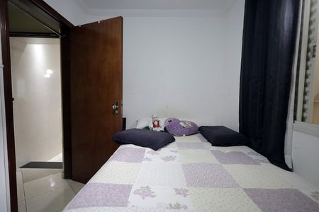 Casa à venda com 226m², 4 quartos e 2 vagas Casa à venda com 226m², 4 quartos e 2 vagasQuarto 1