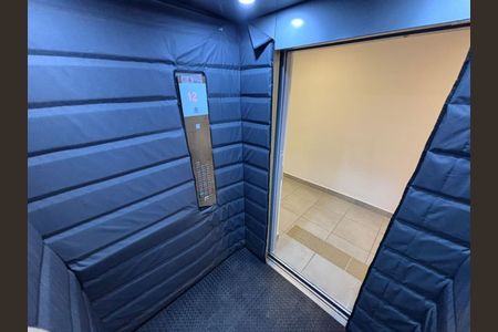 Foto 18 de apartamento à venda com 2 quartos, 32m² em Parque Novo Mundo, São Paulo