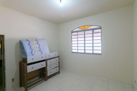 Casa à venda com 3 quartos, 380m² em Planalto, Belo Horizonte