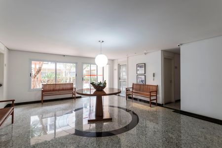 Apartamento para alugar com 29m², 1 quarto e 1 vagaHall social