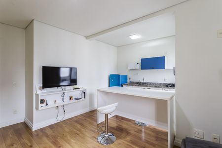 Sala de apartamento para alugar com 1 quarto, 29m² em Vila Olímpia, São Paulo