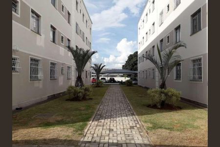 Apartamento para alugar com 45m², 2 quartos e 1 vaga Apartamento para alugar com 45m², 2 quartos e 1 vagaEntrada
