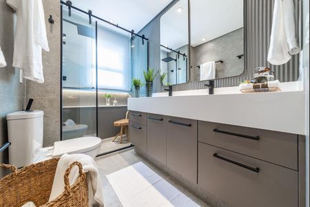 Apartamento para alugar com 184m², 3 quartos e 3 vagas Apartamento para alugar com 184m², 3 quartos e 3 vagasBanheiro