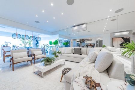 Apartamento para alugar com 184m², 3 quartos e 3 vagas Apartamento para alugar com 184m², 3 quartos e 3 vagasSala