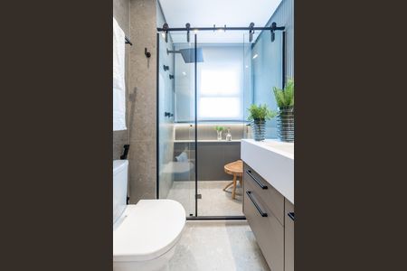 Apartamento para alugar com 184m², 3 quartos e 3 vagas Apartamento para alugar com 184m², 3 quartos e 3 vagasBanheiro