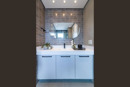 Apartamento para alugar com 184m², 3 quartos e 3 vagas Apartamento para alugar com 184m², 3 quartos e 3 vagasBanheiro