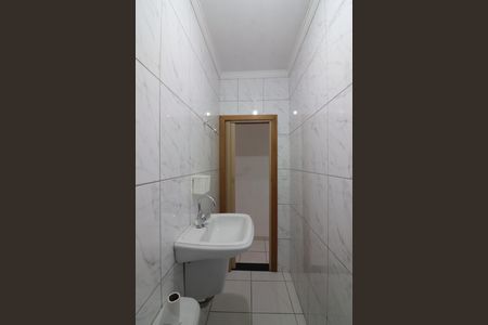 Casa para alugar com 120m², 3 quartos e 2 vagasBanheiro Social 2