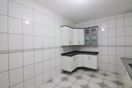 Casa para alugar com 120m², 3 quartos e 2 vagasCozinha 