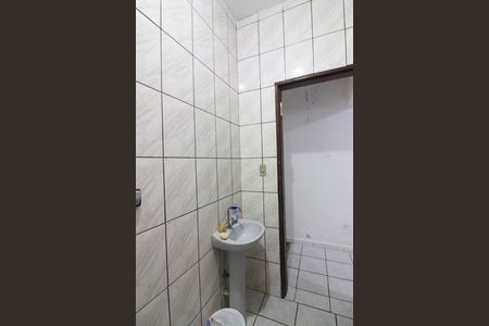 Casa para alugar com 120m², 3 quartos e 2 vagasBanheiro Social 1