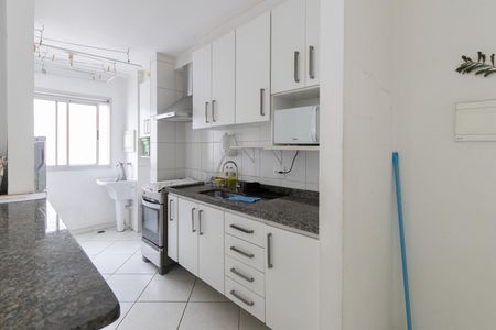 Apartamento à venda com 56m², 2 quartos e 1 vaga Apartamento à venda com 56m², 2 quartos e 1 vagaCozinha e Área de Serviço