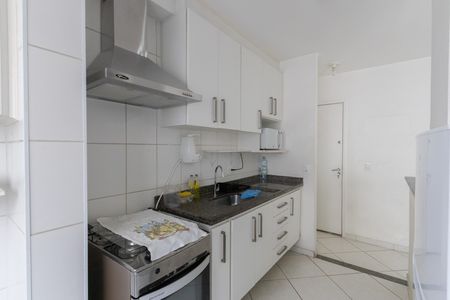 Apartamento à venda com 56m², 2 quartos e 1 vaga Apartamento à venda com 56m², 2 quartos e 1 vagaCozinha e Área de Serviço