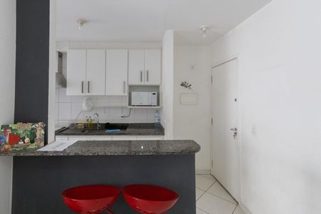 Apartamento à venda com 56m², 2 quartos e 1 vaga Apartamento à venda com 56m², 2 quartos e 1 vagaCozinha e Área de Serviço