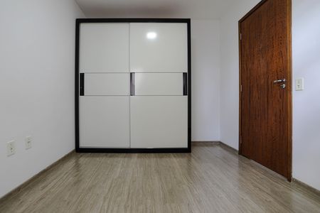 Apartamento para alugar com 58m², 3 quartos e 1 vaga Apartamento para alugar com 58m², 3 quartos e 1 vagaQuarto 1