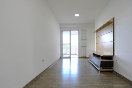 Sala de apartamento para alugar com 3 quartos, 58m² em Jardim Sao Pedro, Mogi das Cruzes