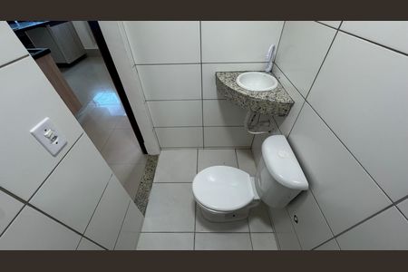 Apartamento para alugar com 55m², 2 quartos e 1 vaga Apartamento para alugar com 55m², 2 quartos e 1 vagaBanheiro