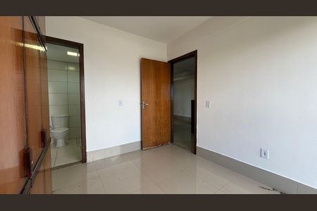 Apartamento para alugar com 55m², 2 quartos e 1 vaga Apartamento para alugar com 55m², 2 quartos e 1 vagaQuarto 2