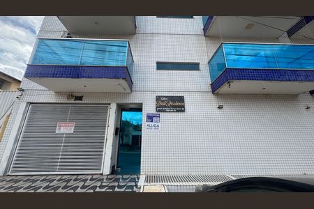 Apartamento para alugar com 55m², 2 quartos e 1 vaga Apartamento para alugar com 55m², 2 quartos e 1 vagaFachada