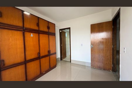 Quarto 2 de apartamento para alugar com 2 quartos, 55m² em Vicente Pires I, Brasília